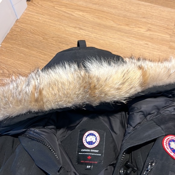 Canada Goose Mid Length - Picture 4 of 6